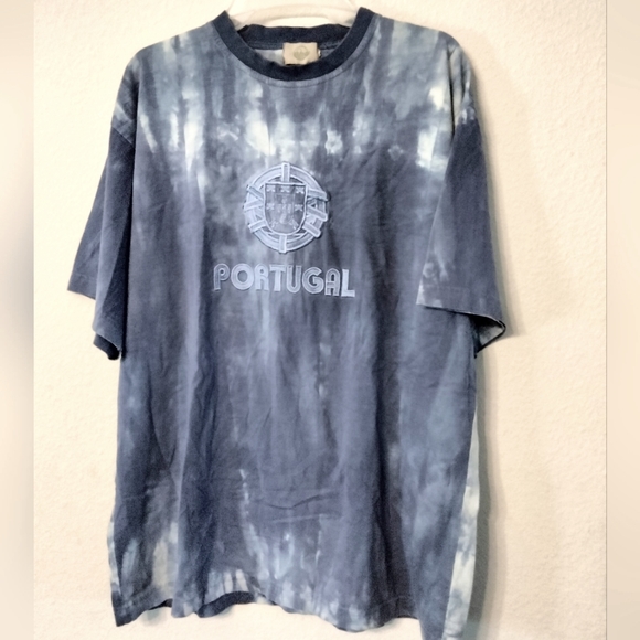Tejo Tops - Blue tie dye Portugal embroidered tshirt shirt sleeve top.